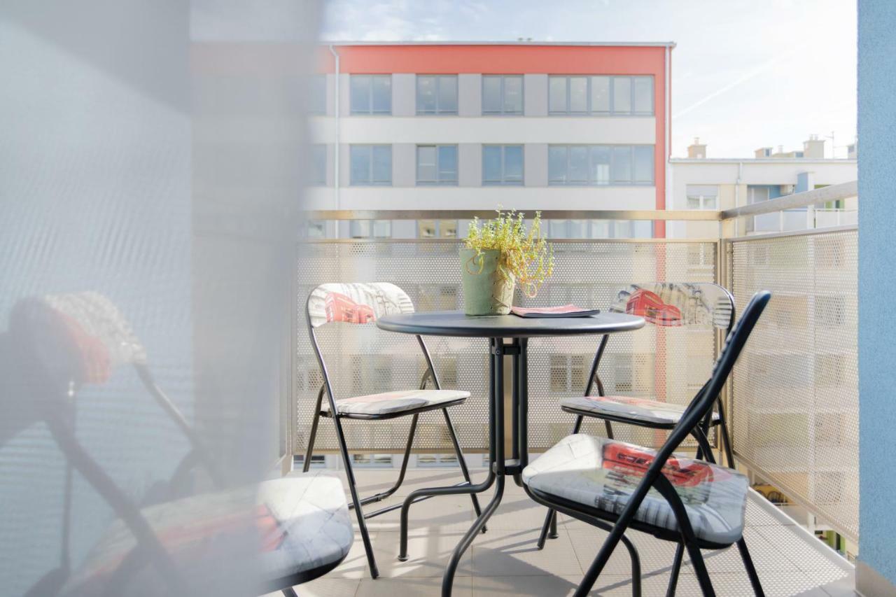 Cute And Sunny Studio In Zagreb With Balcony & Free Parking Eksteriør bilde